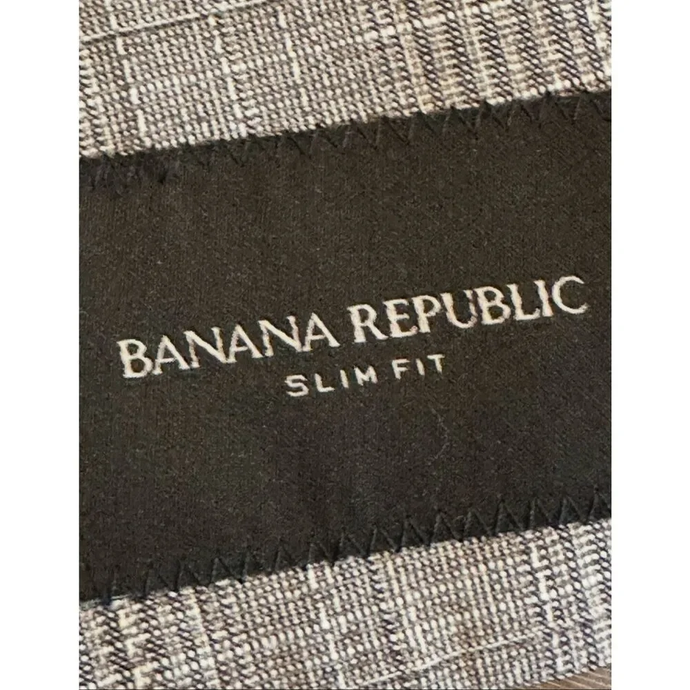 Banana Republic Slimfit Gray Plaif Summer Weight Blazer Sz 44R